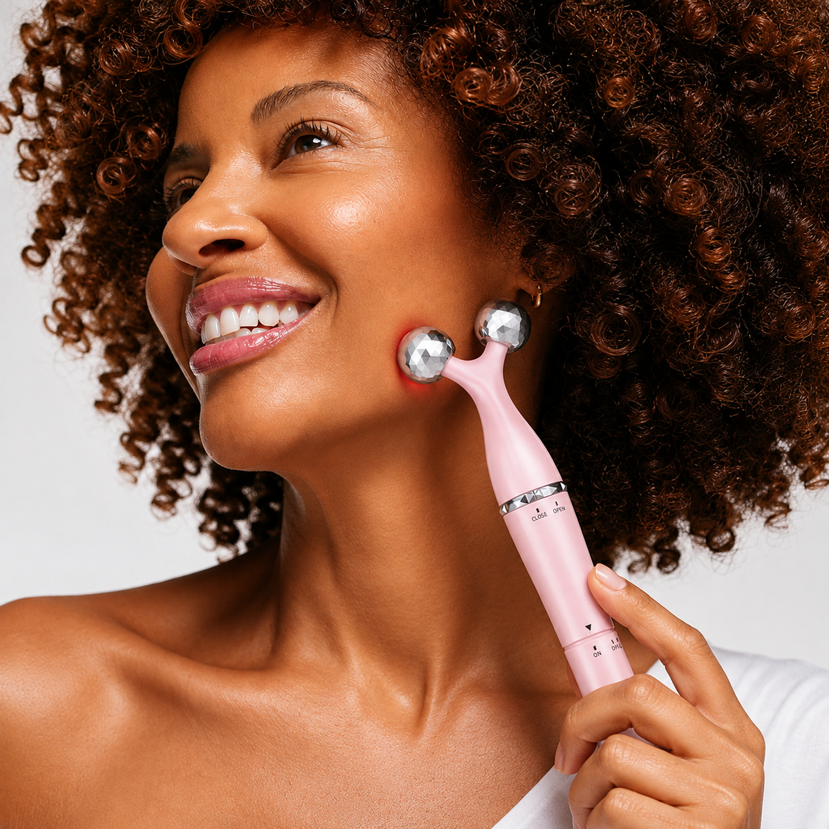 Rodillo Masajeador Facial 3 en 1